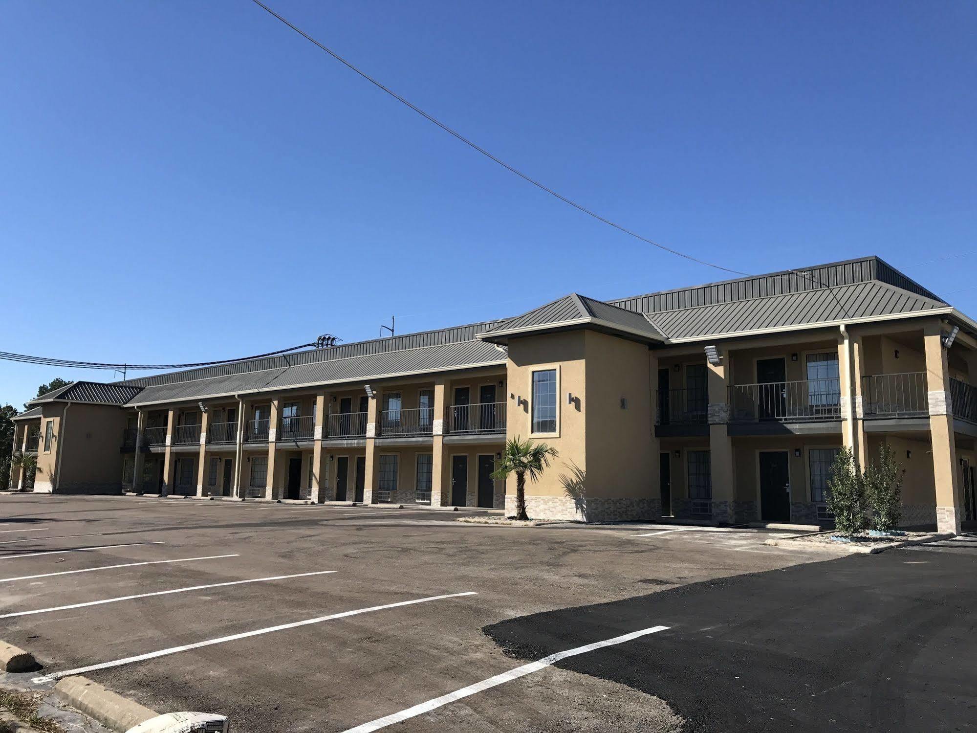 Super 8 By Wyndham Jackson Ms Hotel Exterior foto